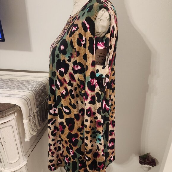 Colorful leopard blouse - Picture 2 of 8